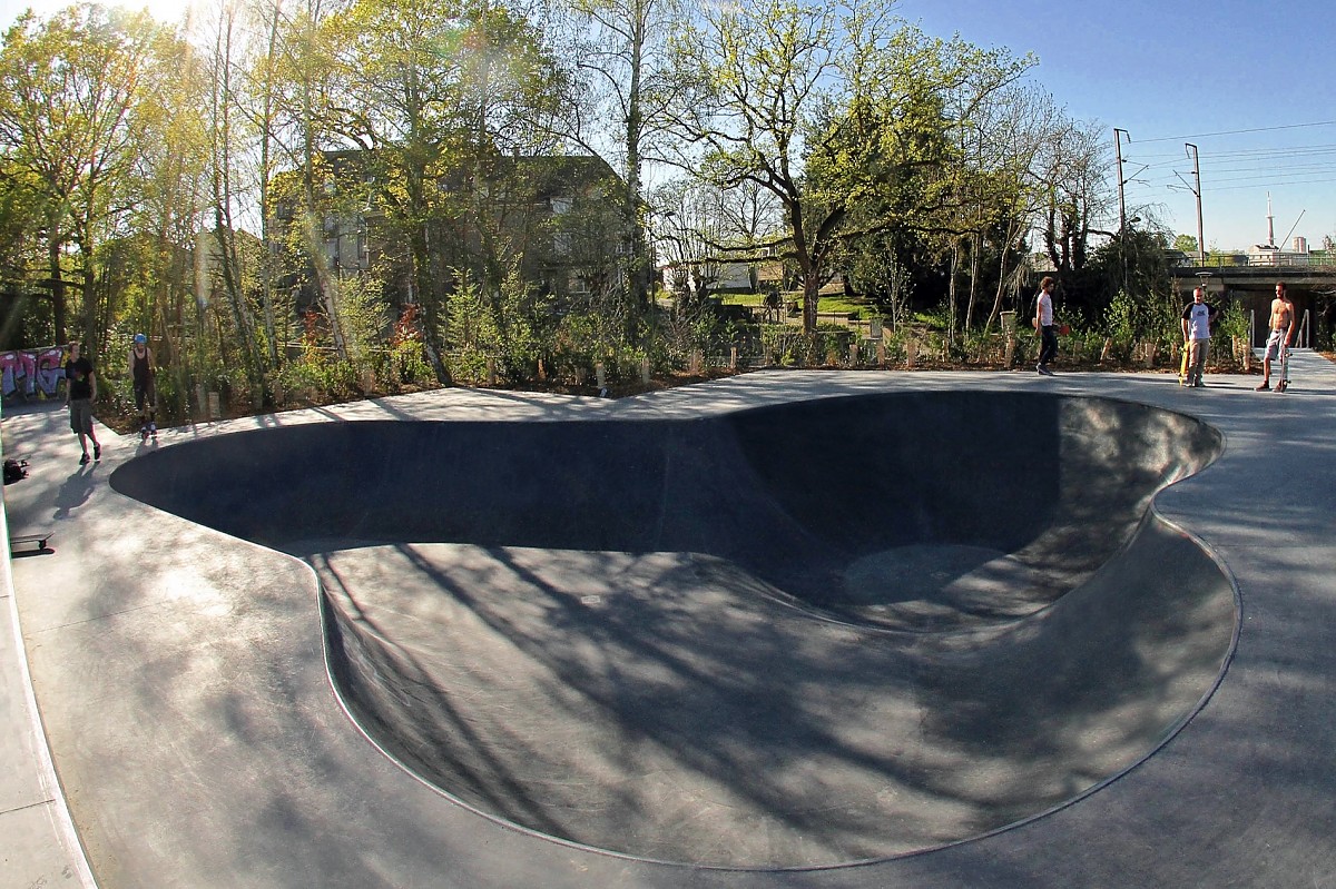 Rennes skate bowl